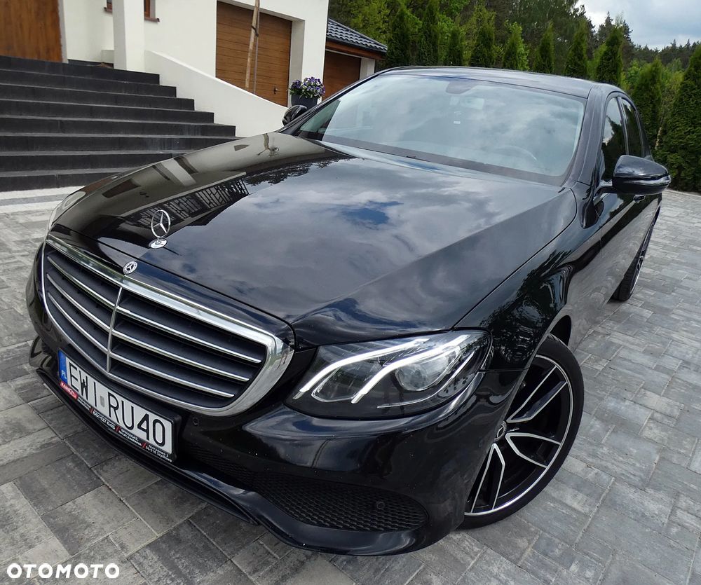 Mercedes-Benz Klasa E 220 d 4-Matic Business Edition 9G-TRONIC - 17