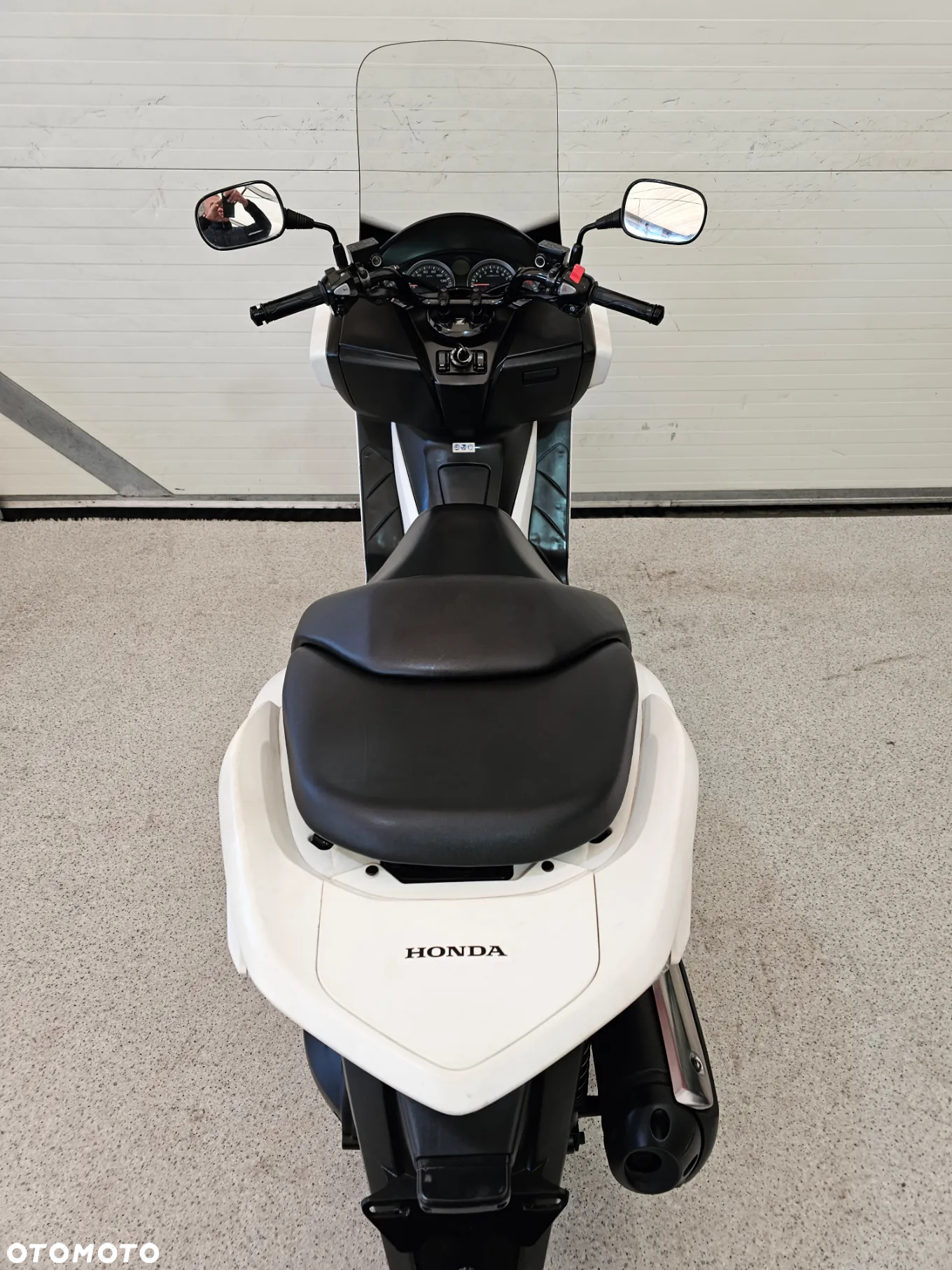 Honda NSS - 28