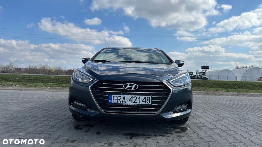 Hyundai i40 1.7 CRDi Business DCT - 2