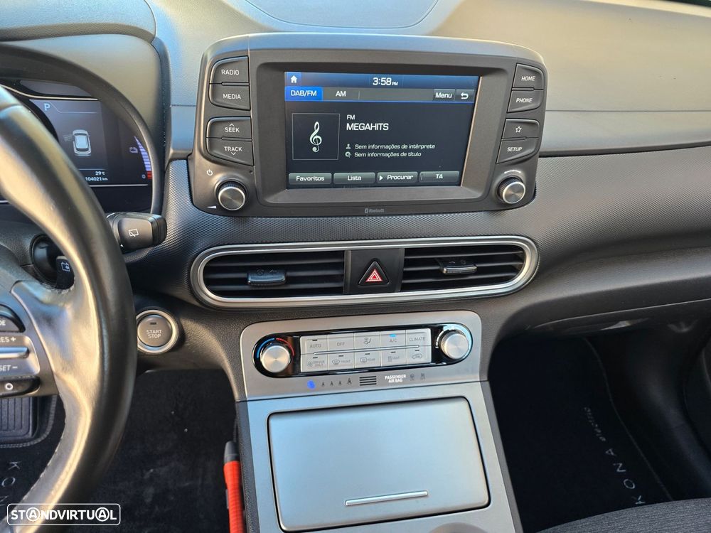 Hyundai Kauai EV 64.8 kWh Vanguard - 21