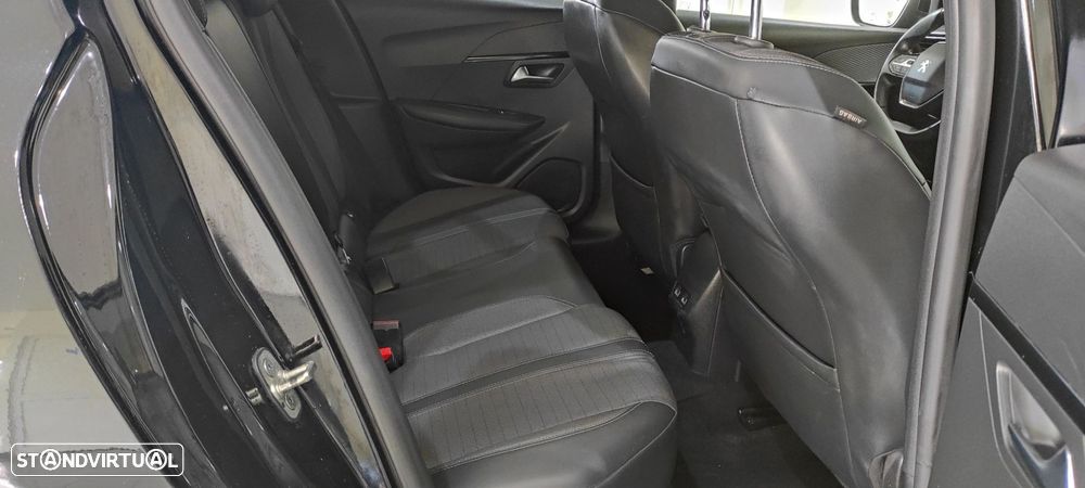 Peugeot 208 1.2 PureTech Allure - 20