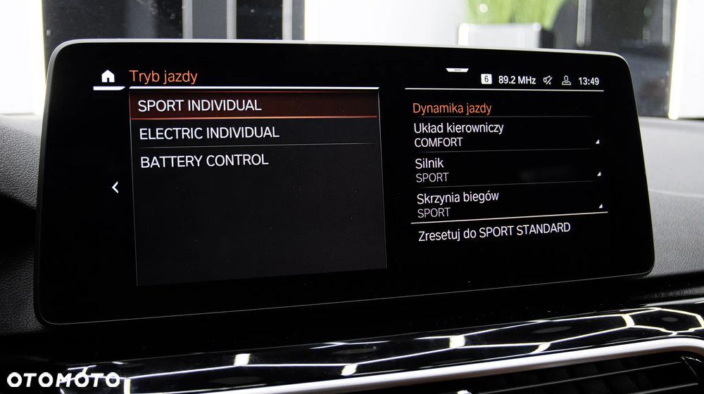 BMW Seria 5 530e PHEV - 26