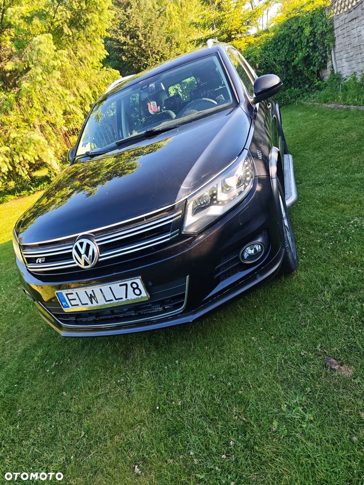 Volkswagen Tiguan - 1
