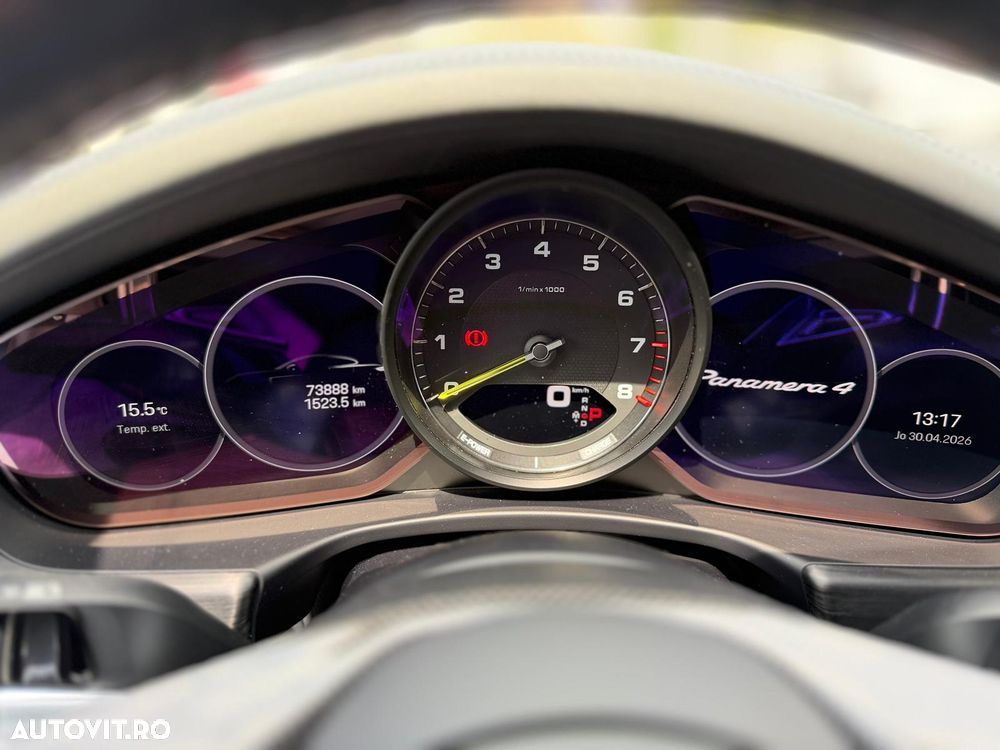 Porsche Panamera - 15