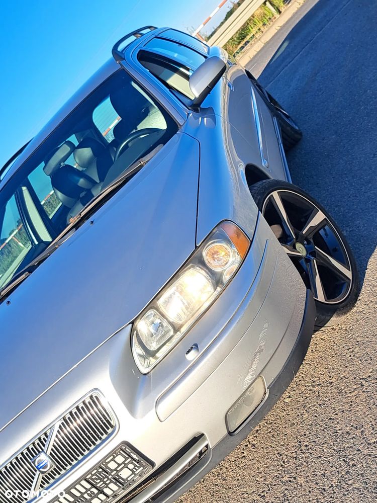 Volvo V70 2.4 - 10