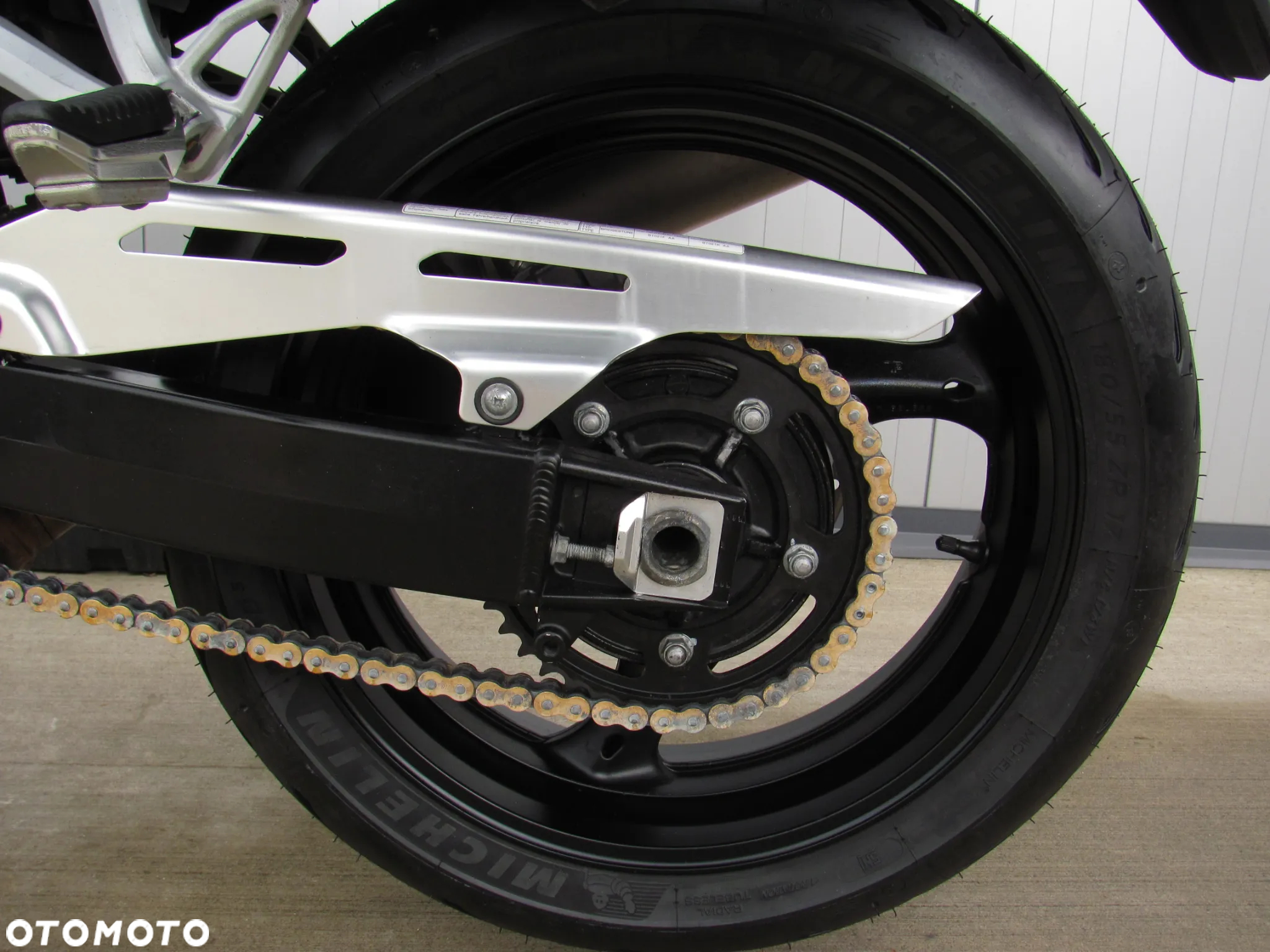 Suzuki GSX - 29