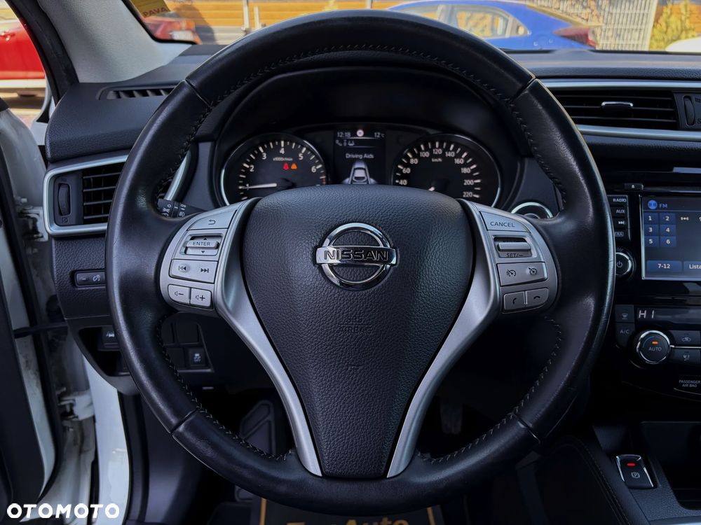 Nissan Qashqai 1.2 DIG-T Tekna - 24