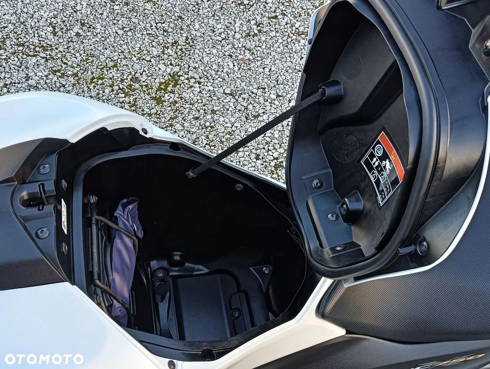 Honda NC - 32