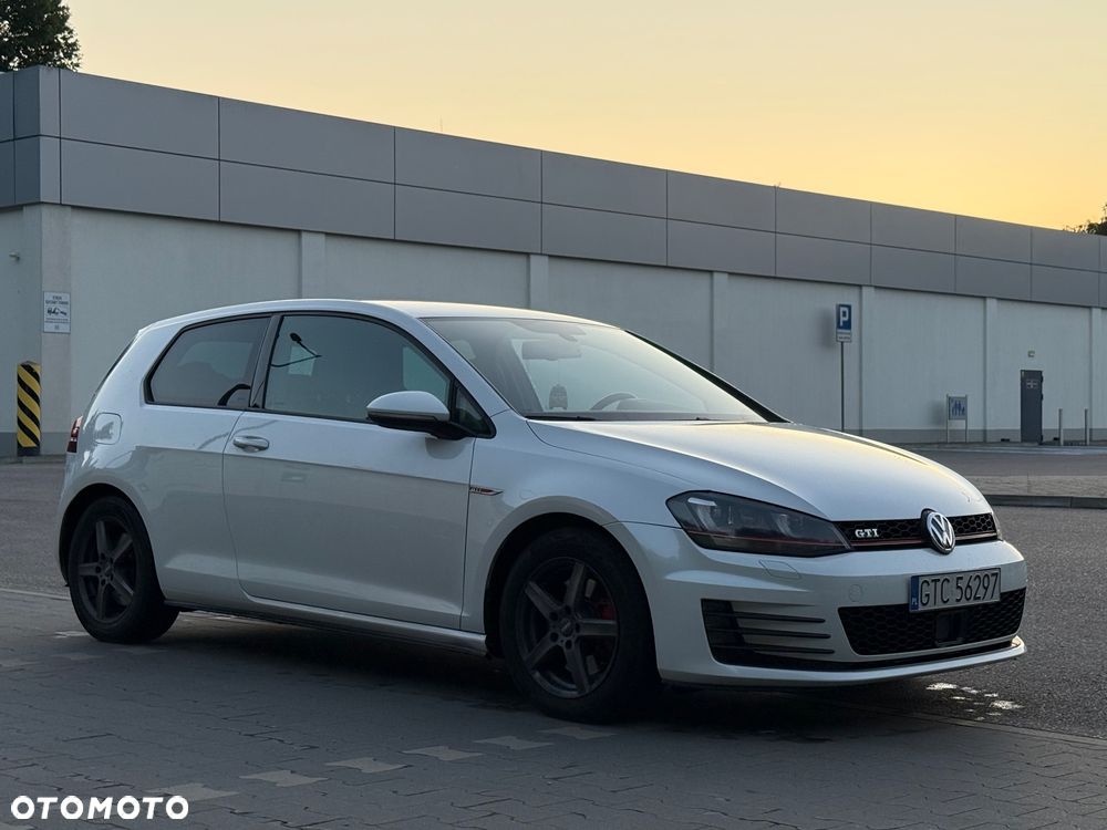 Volkswagen Golf VII 2.0 TSI BMT GTI - 8