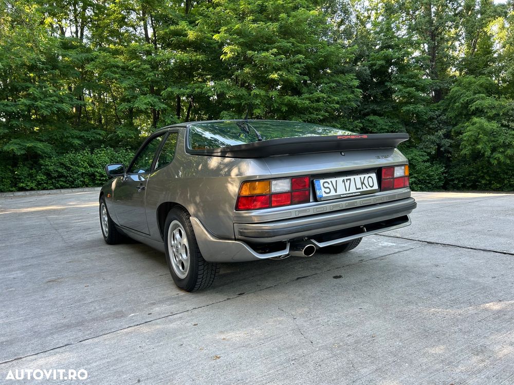 Porsche 924 - 4
