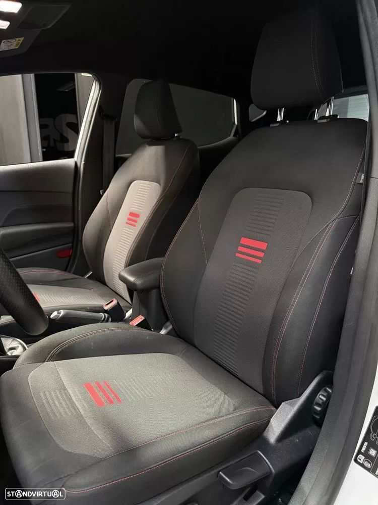Ford Fiesta 1.0 EcoBoost ST-Line - 29