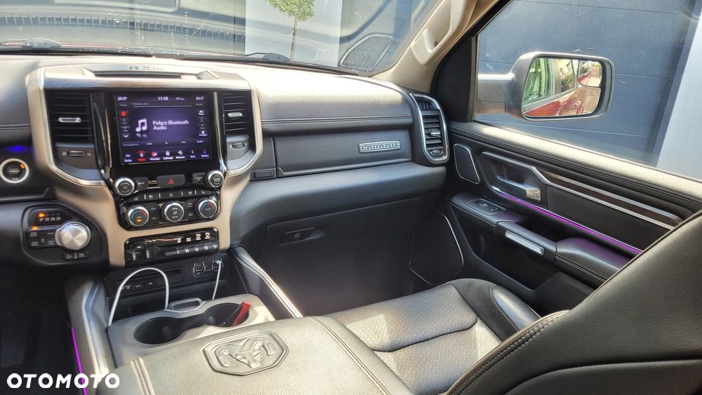RAM 1500 Crew Cab Laramie - 14