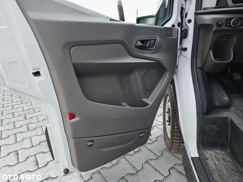 Ford transit - 16