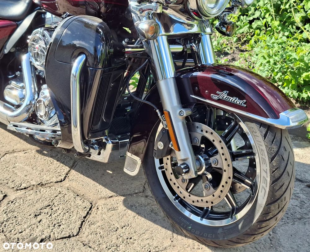 Harley-Davidson Touring Electra Glide - 16
