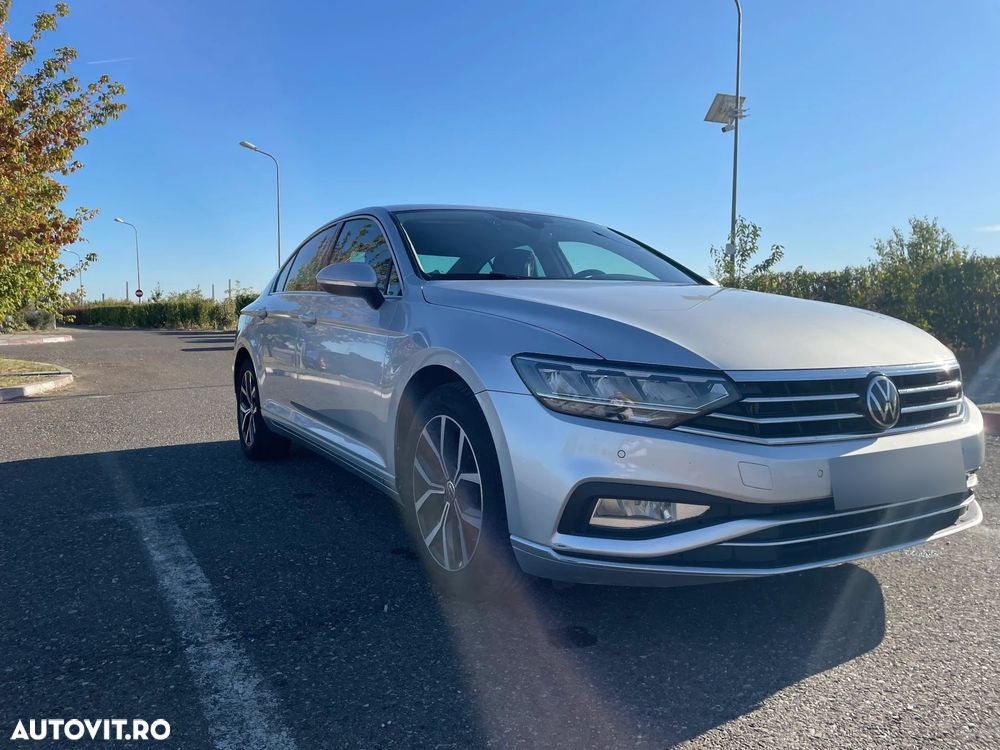 Volkswagen Passat - 4