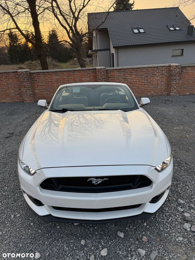 Ford Mustang 3.7 V6 - 25