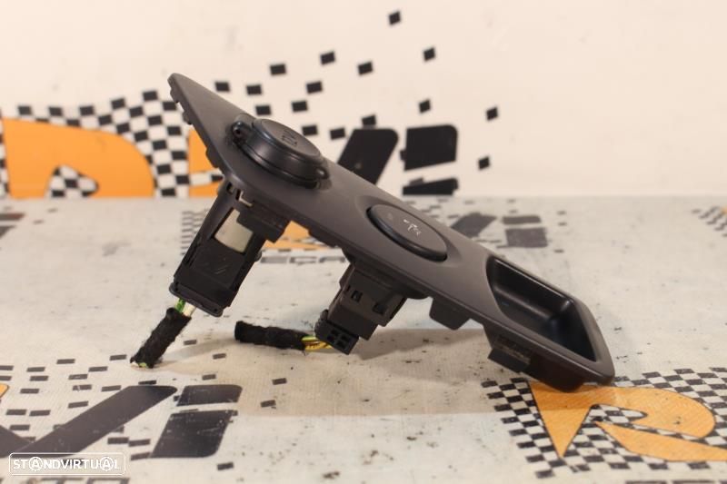 Isqueiro Peugeot Rcz  Isqueiro Com Botão Aleron / Ym14302777 - 3