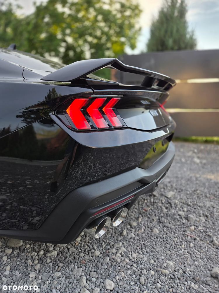 Ford Mustang - 14
