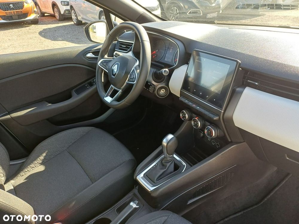 Renault Clio - 12