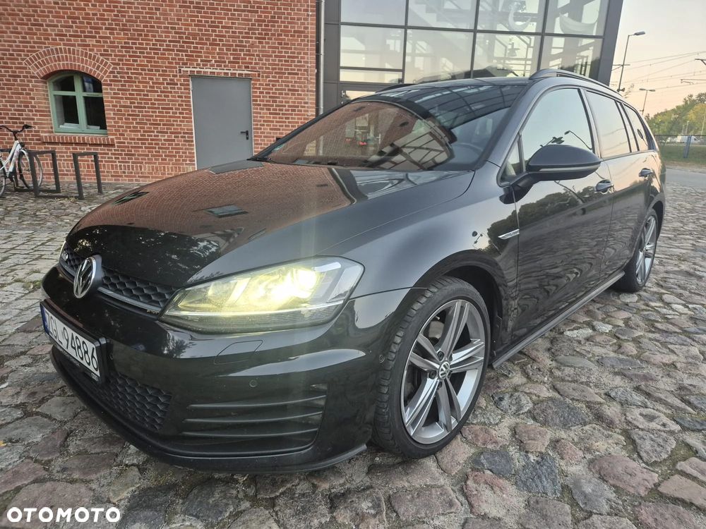 Volkswagen Golf 2.0 TDI BMT GTD DSG - 2