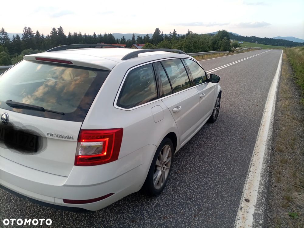 Skoda Octavia 2.0 TDI Style - 7
