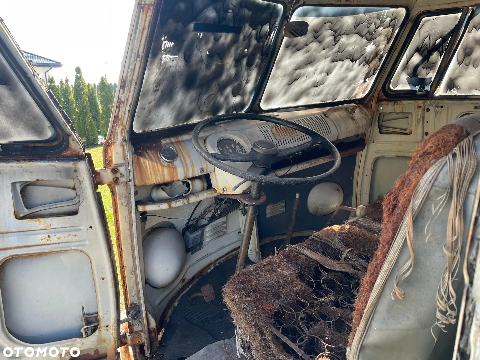 Volkswagen Transporter - 9