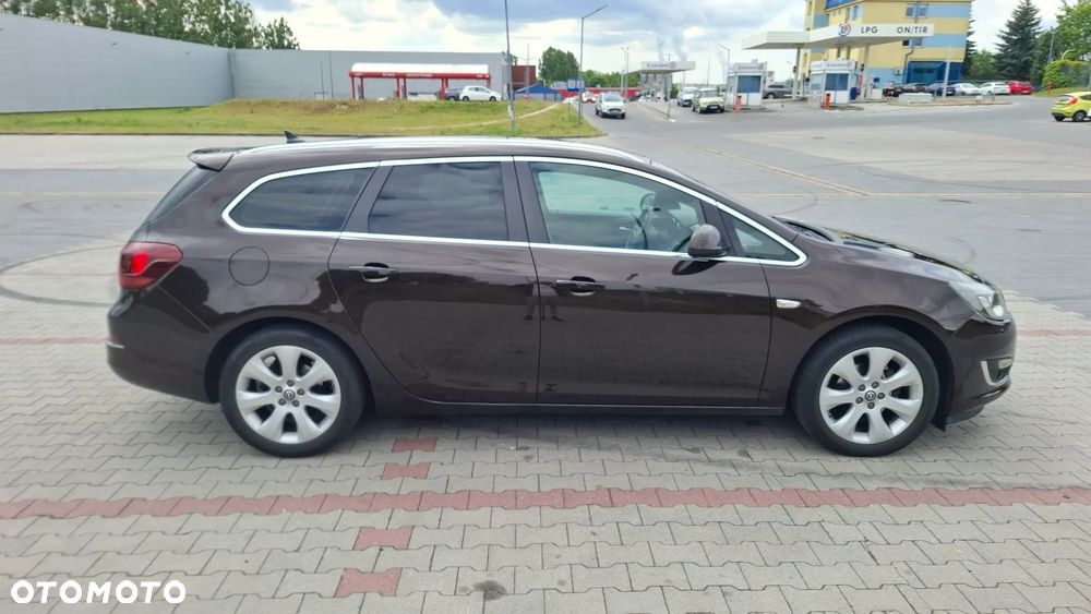 Opel Astra 1.4 Turbo Exklusiv - 7