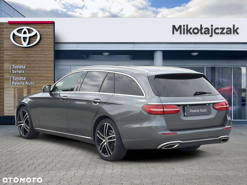 Mercedes-Benz Klasa E - 6