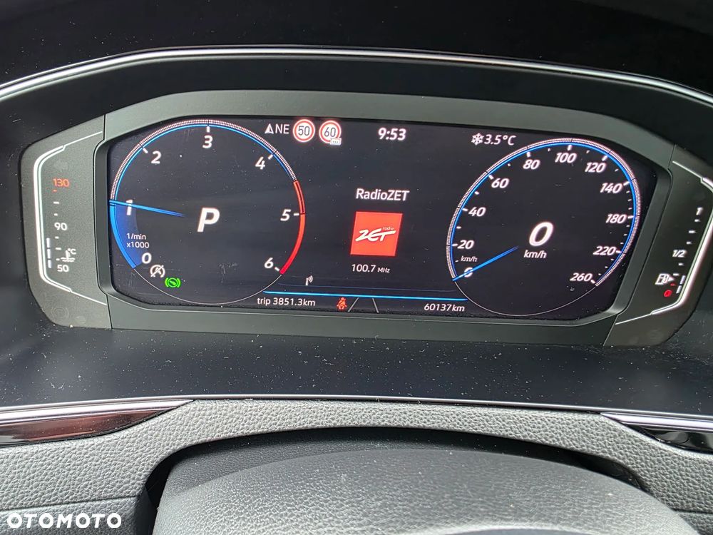 Volkswagen Passat 2.0 TDI SCR DSG 4Motion Business - 24