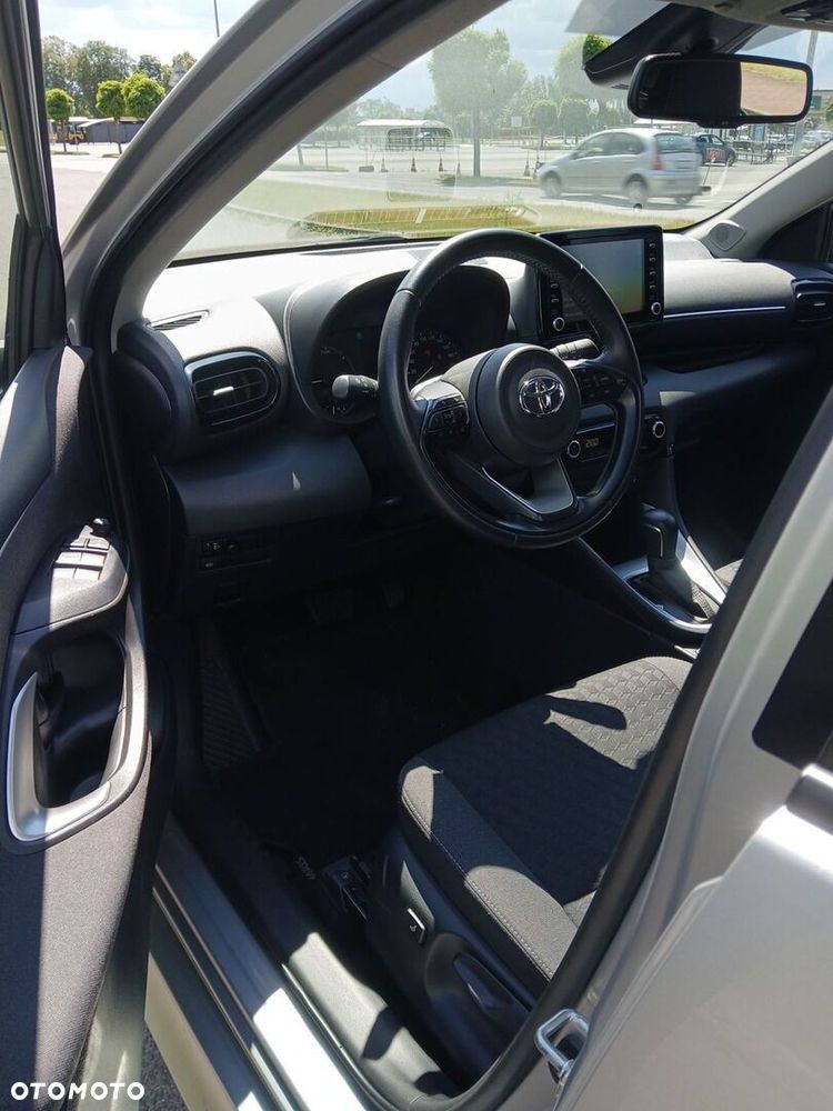 Toyota Yaris Hybrid 1.5 Comfort - 18