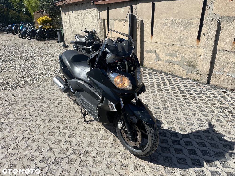 Yamaha X-max - 1