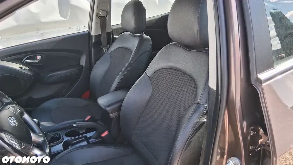 Hyundai ix35 1.6 2WD Fifa World Cup Edition - 14