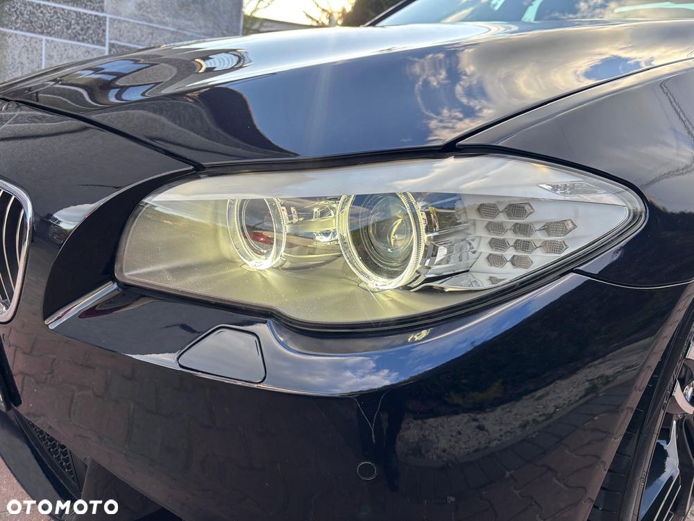 BMW Seria 5 520d Sport-Aut - 21