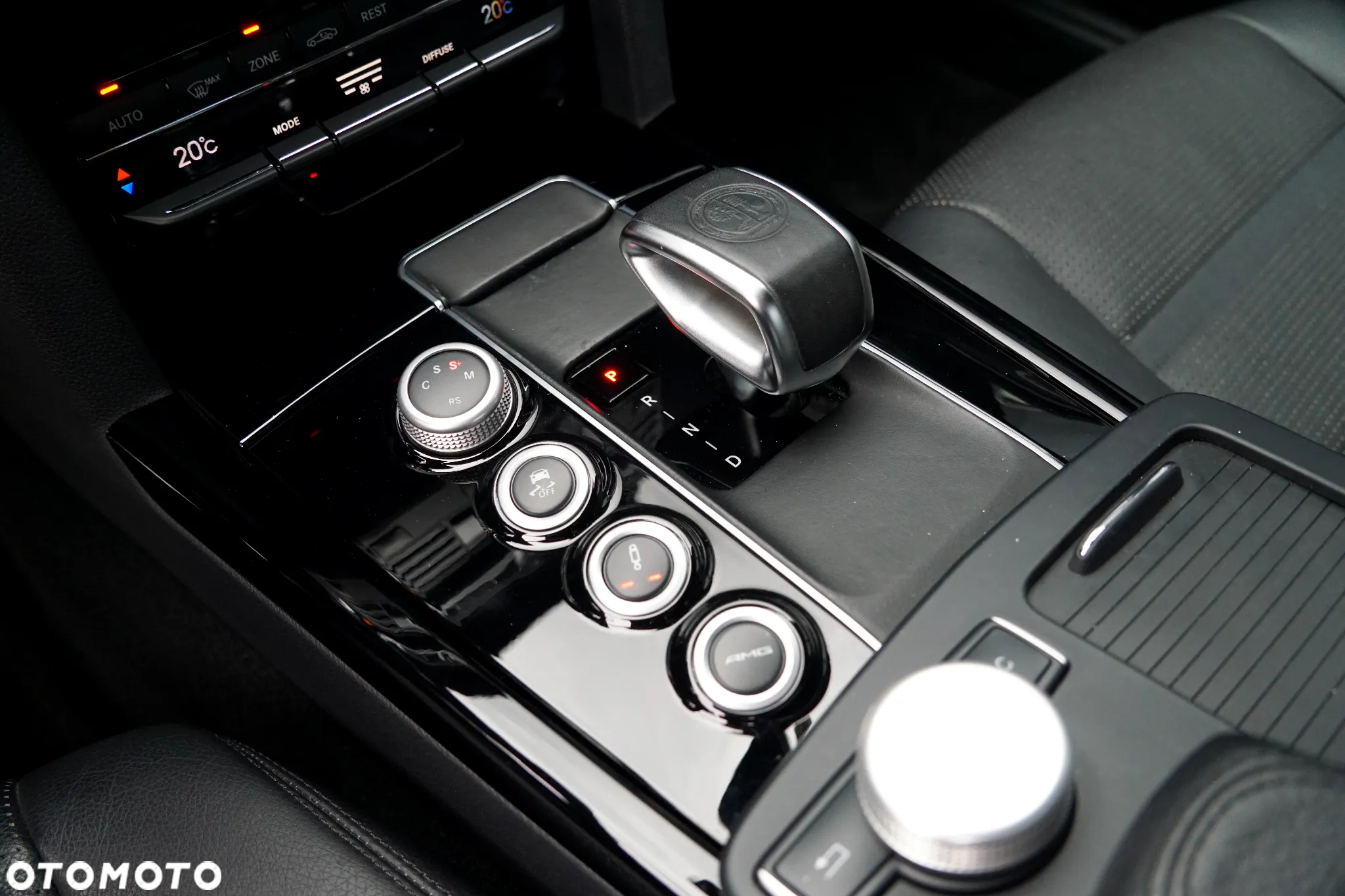 Mercedes-Benz Klasa E 63 AMG AMG Speedshift MCT - 23