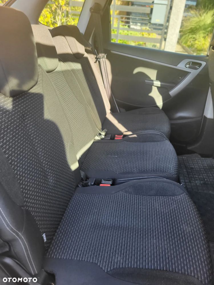 Citroën C4 Picasso - 19