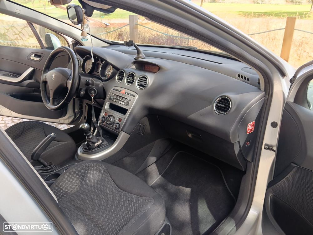 Peugeot 308 SW 1.6 HDi Executive CVM6 - 11