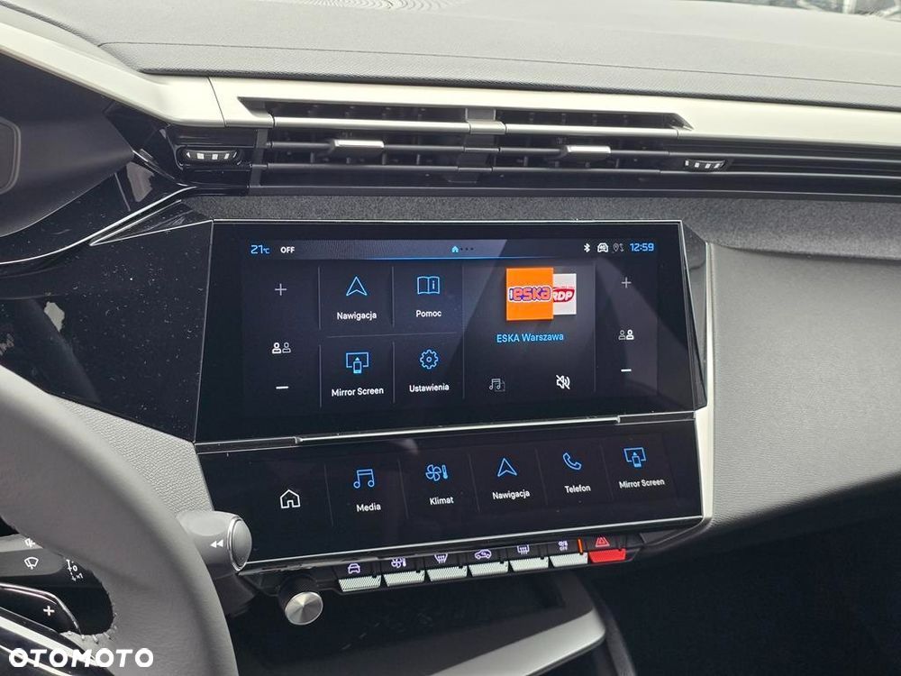 Peugeot 308 1.5 BlueHDi Allure S&S EAT8 - 17