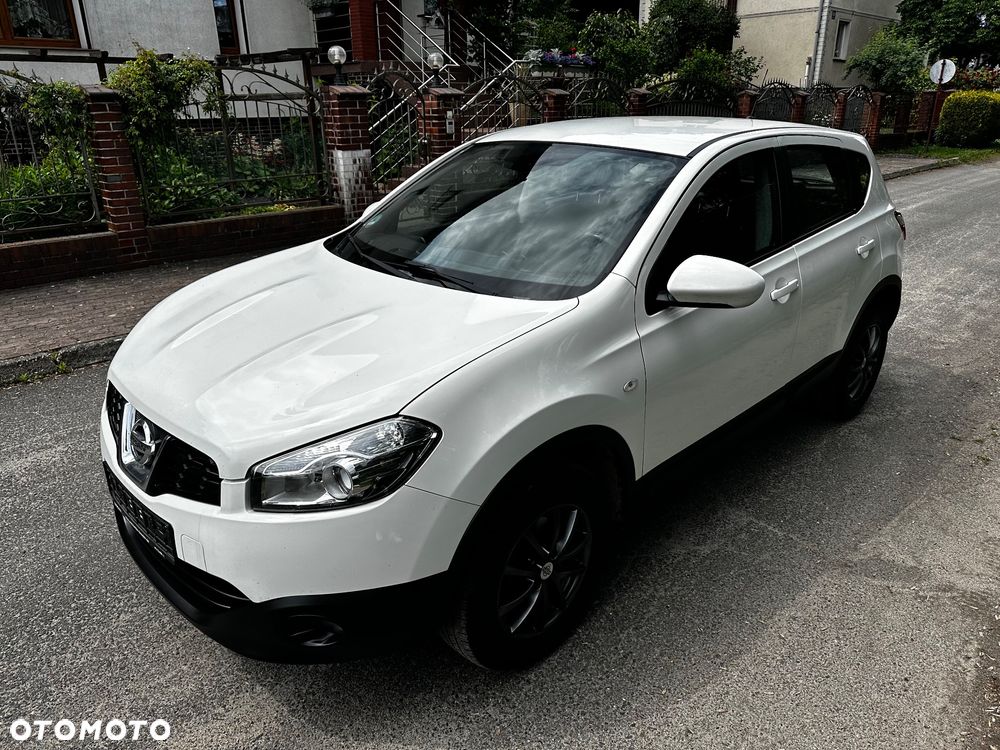 Nissan Qashqai 2.0 dCi DPF tekna - 5