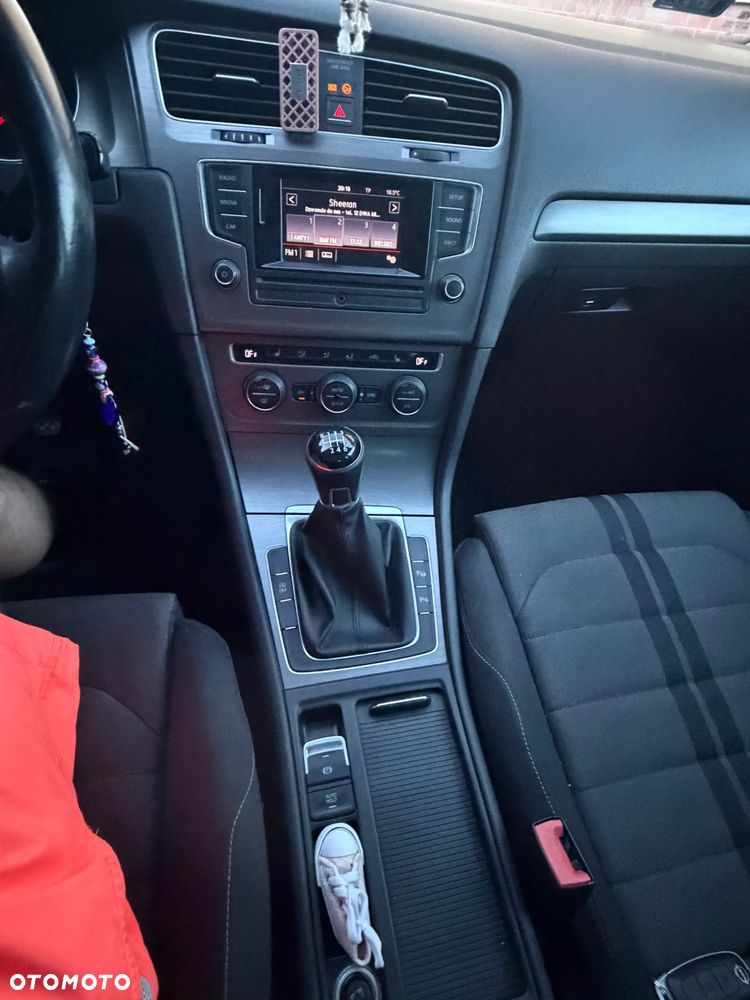 Volkswagen Golf 1.4 TSI BlueMotion Technology Cup - 10