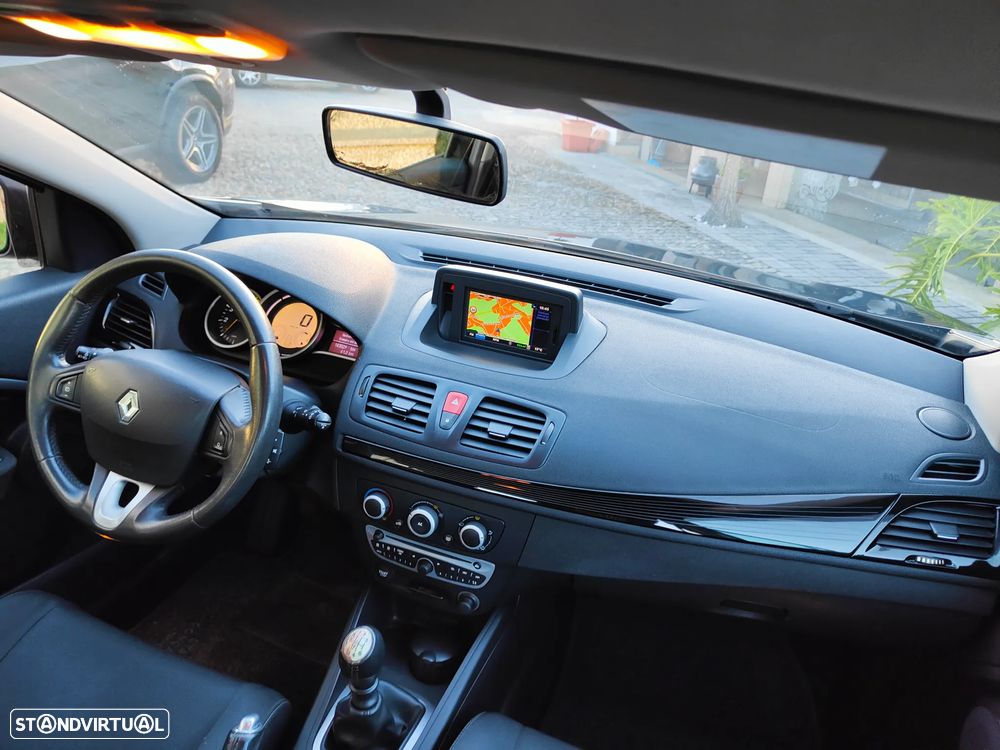 Renault Mégane 1.5 dCi Dynamique - 6