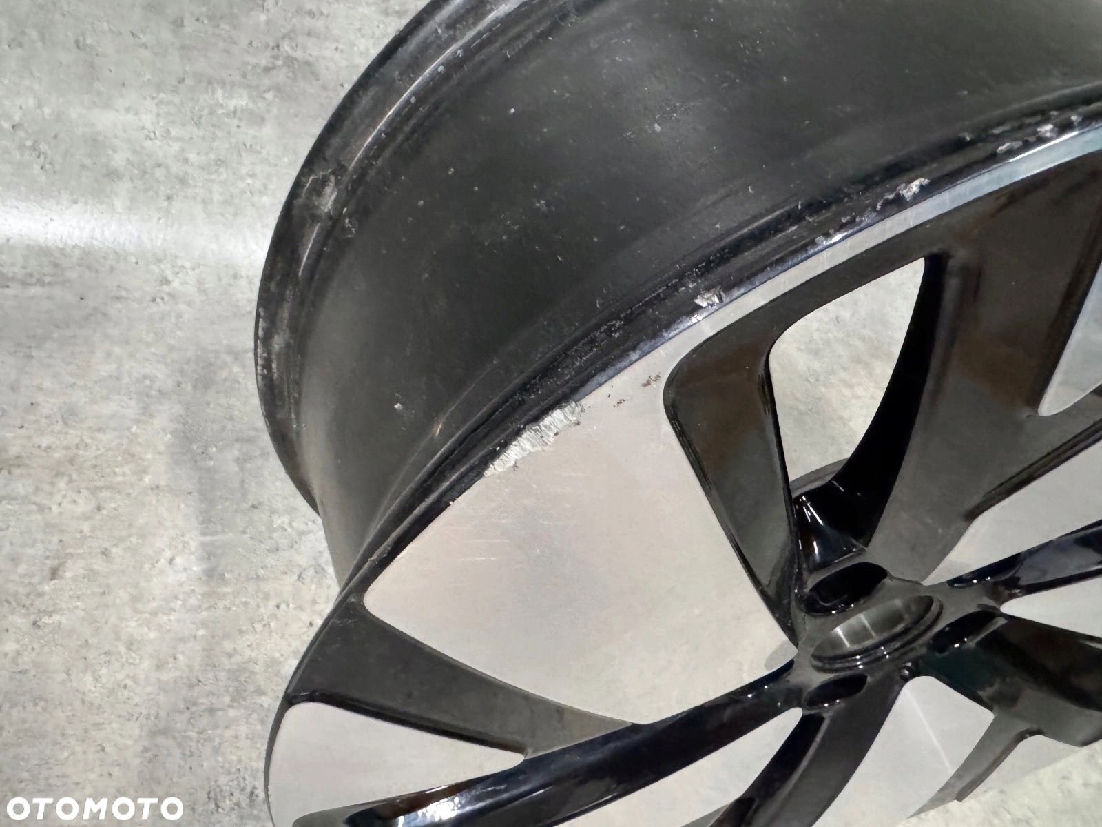 FELGA VW VOLKSWAGEN ID BUZZ 19'' 8" ET45 - 2