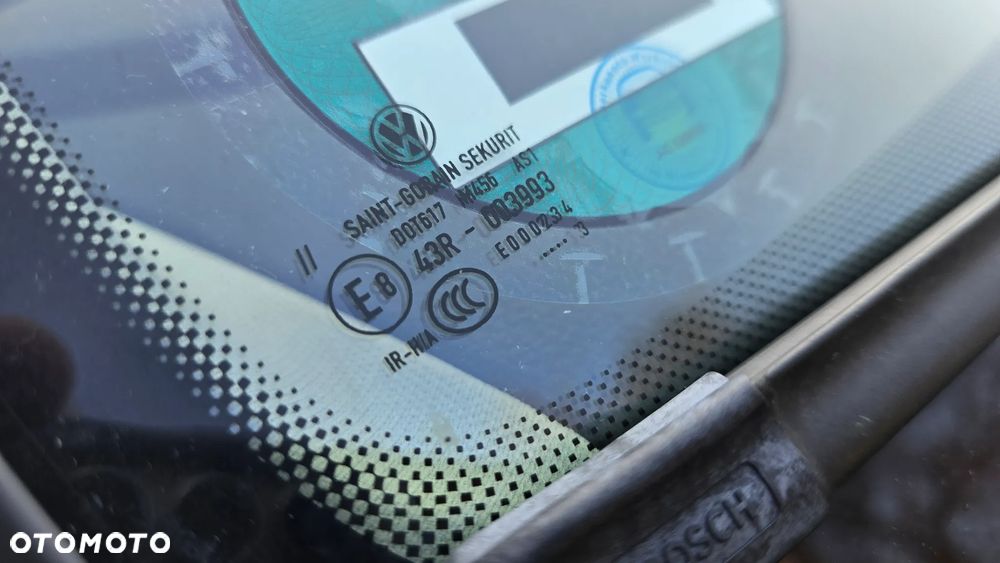 Volkswagen Passat Variant 2.0 TDI DSG BlueMotion Technology Business Edition - 35