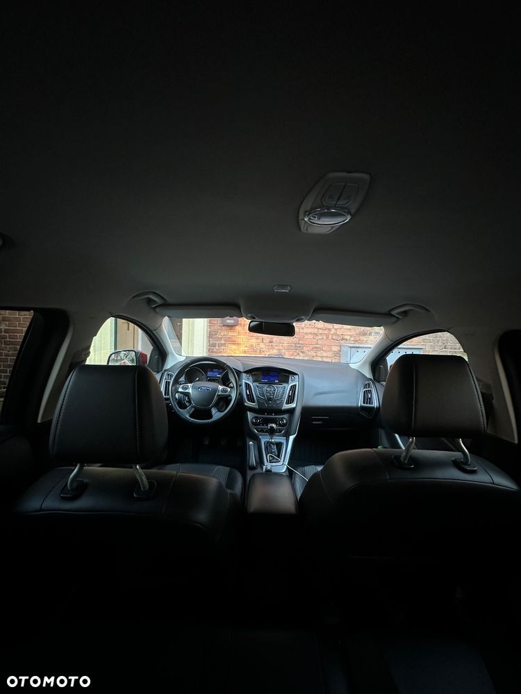 Ford Focus 1.6 EcoBoost Titanium - 16