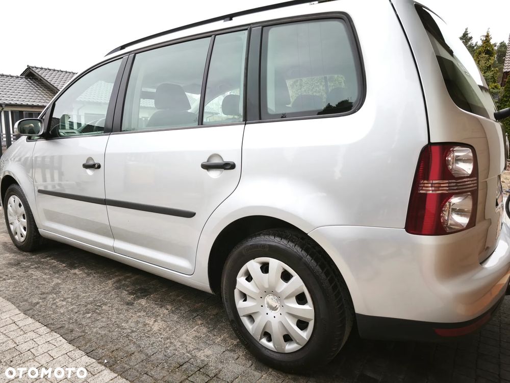 Volkswagen Touran 1.6 United - 13