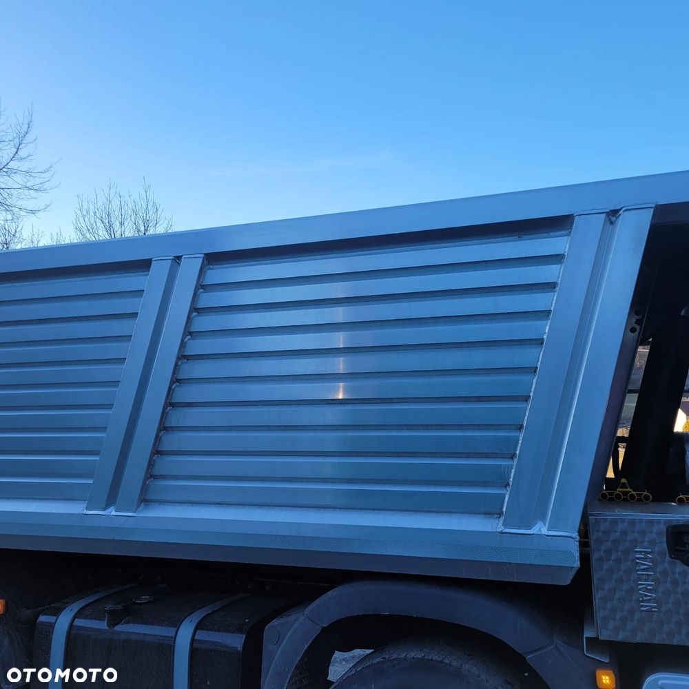 Mercedes-Benz SCANIA ,MAN - 14