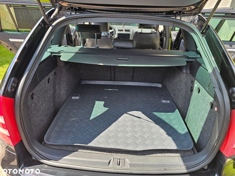 Skoda Octavia 2.0 TDI RS - 11