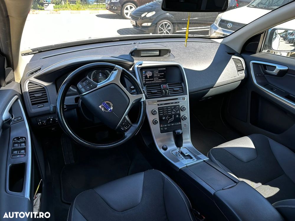 Volvo XC 60 - 6