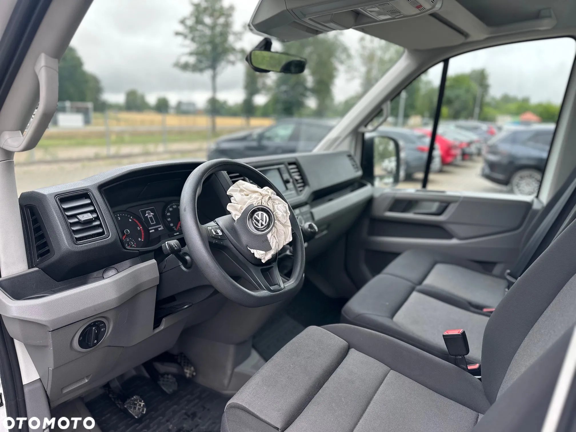 Volkswagen Crafter - 11