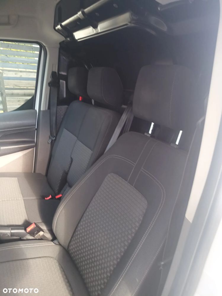 Ford Transit Connect - 4