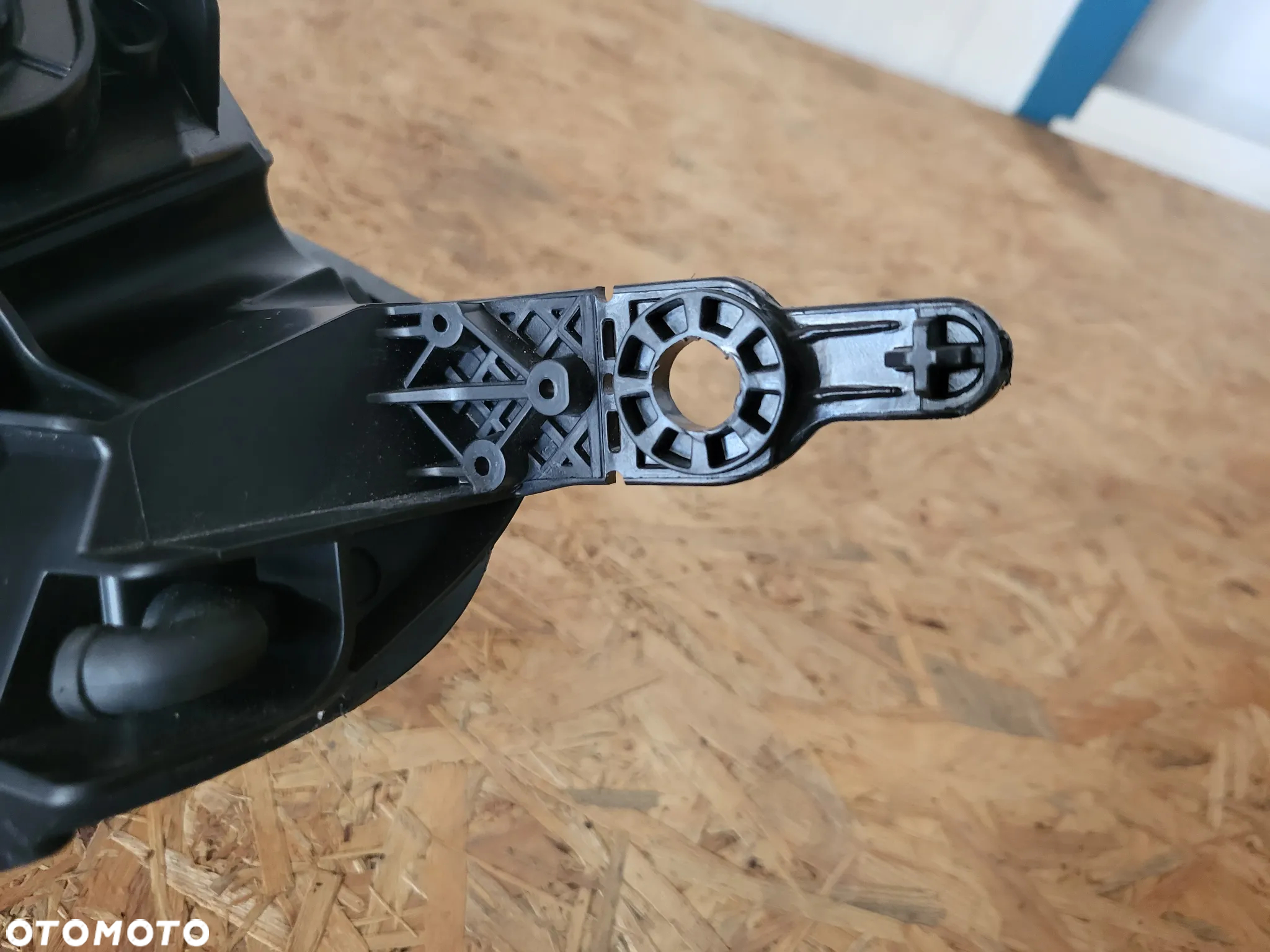Lampa przednia prawa Bi Xenon Opel Vivaro Zafira C - 6